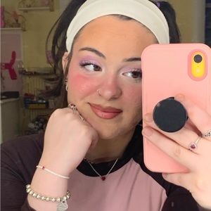 Meet your Posher, Kate